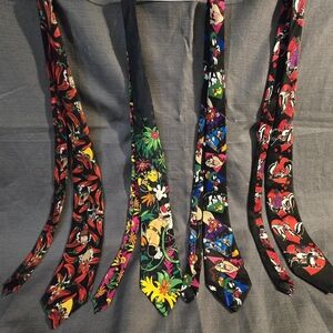 Lot of 4 Vintage Looney Tunes Ties